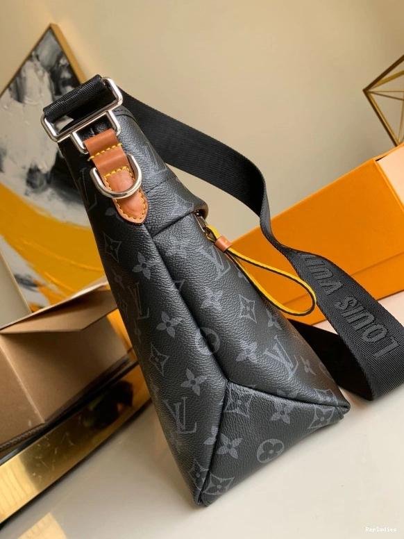 Rep ladies BAG VUITTON LOUIS MESSENGER 0815
